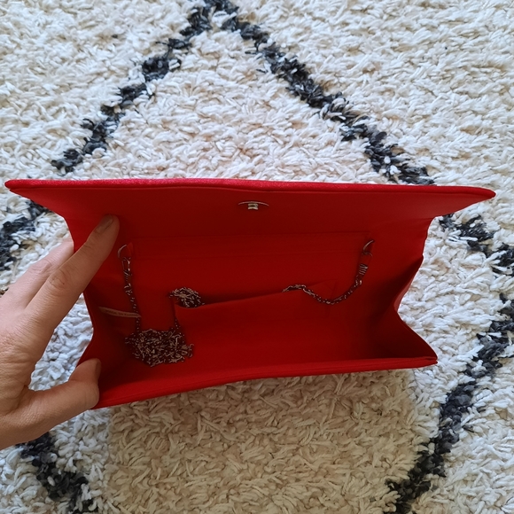 Red evening bag - Picture 5 of 7